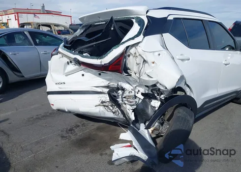 2022 Nissan Kicks Sr Xtronic Cvt из США, поврежденный, VIN 3N1CP5DV6NL527310